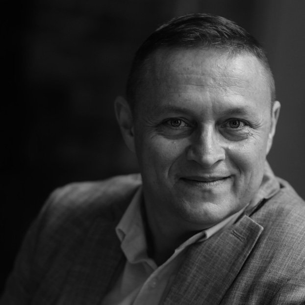 Управління медичними установами: Баланс між прибутком та пацієнтським сервісом 90 - EstyDerm