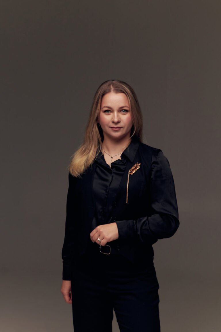 Альона Злацька