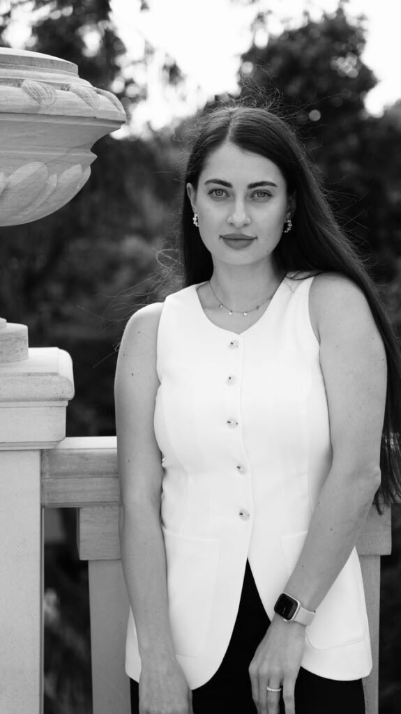 Команда 5 - EstyDerm